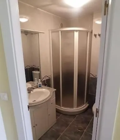 Centrico Apartment *